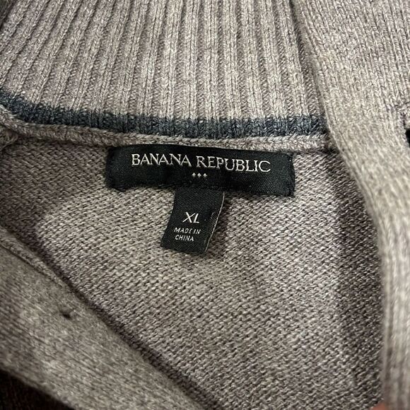 Banana Republic Men’s Brown Taupe Quarter Button Sweater Size XL - Picture 2 of 5